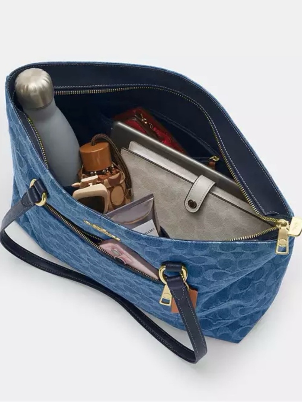 Coach Station Tote Bag In Signature Denim NWT - Picture 4 of 6